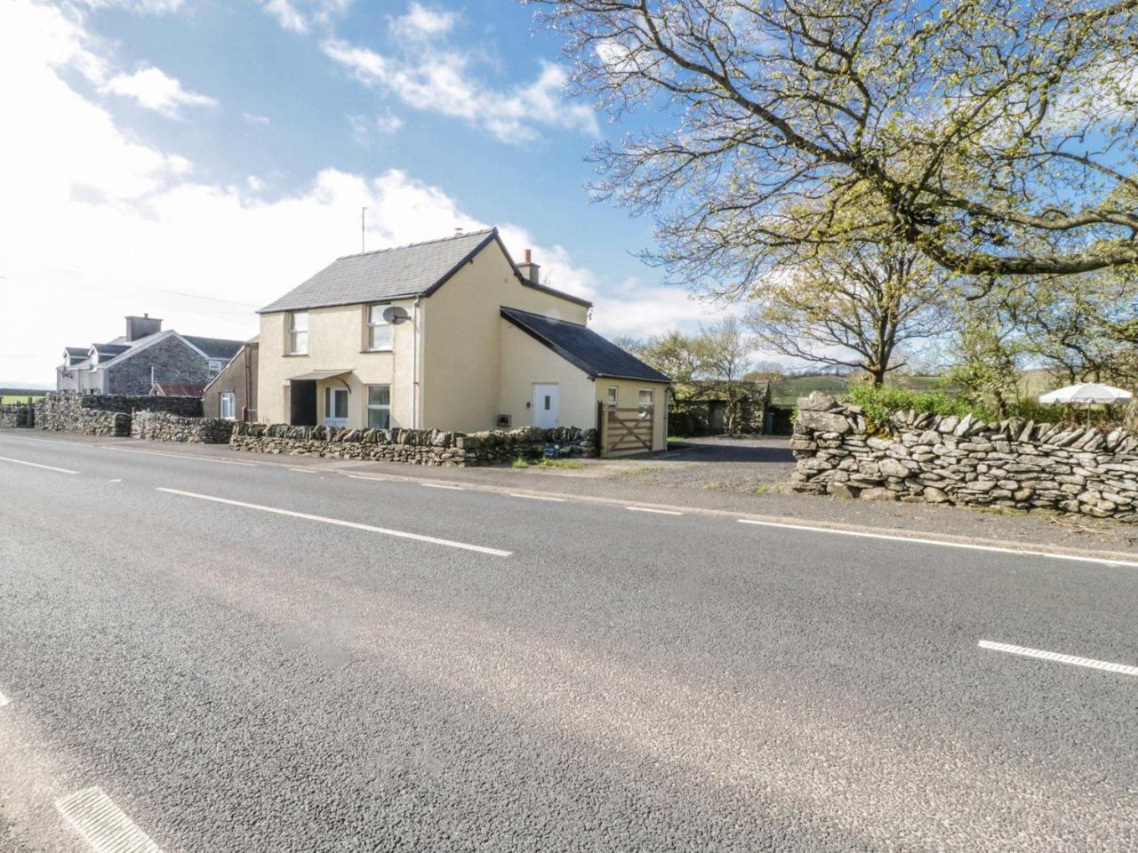 5 Ceirnioge Cottages Betws-y-Coed Bagian luar foto